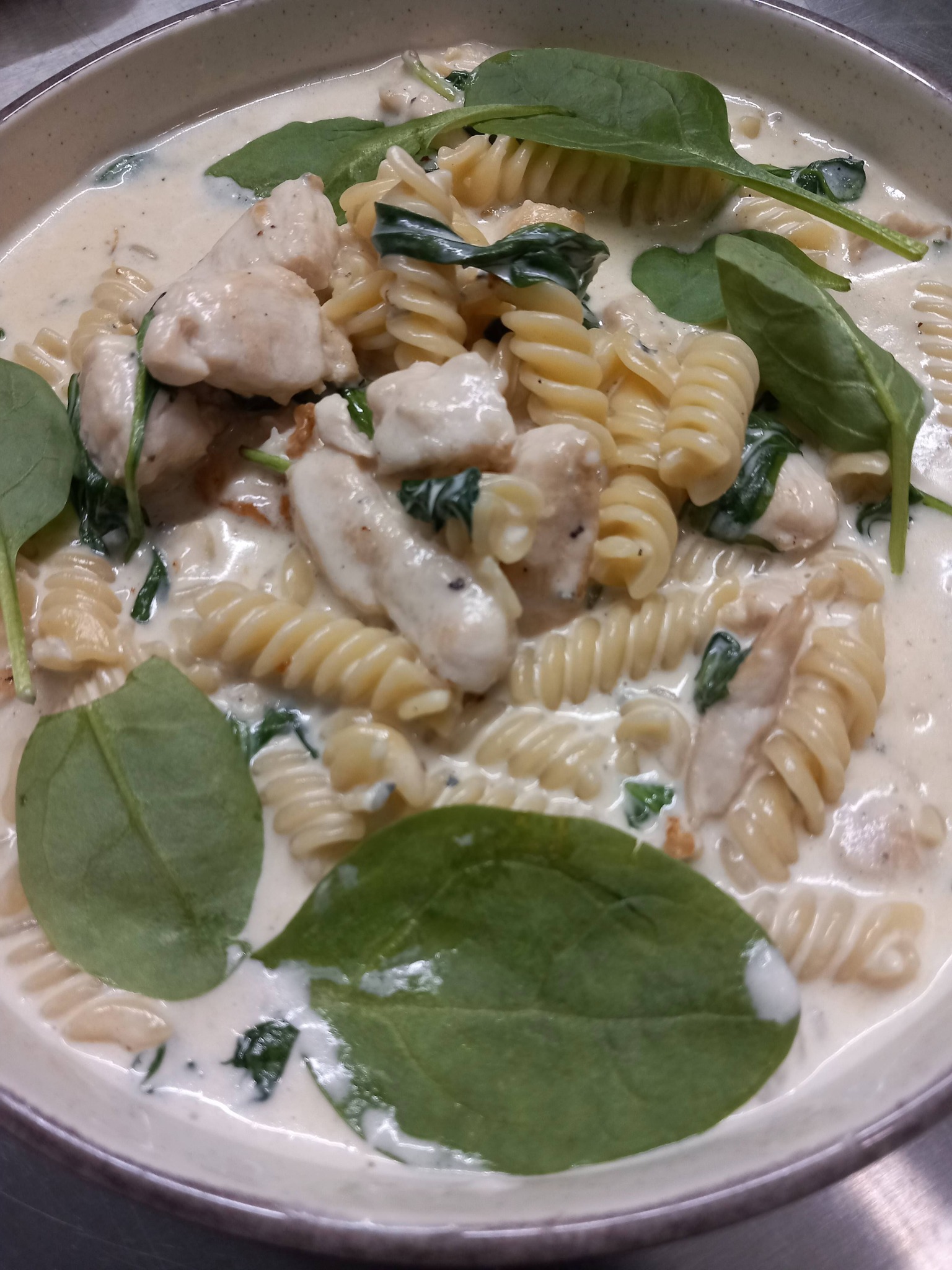 Fusilli s kuracím mäsom